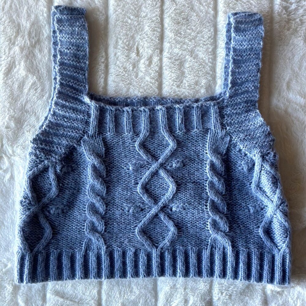Kendall & Kylie Blue Cable Knit Square Neck Knit Cropped Tank Top SZ Medium